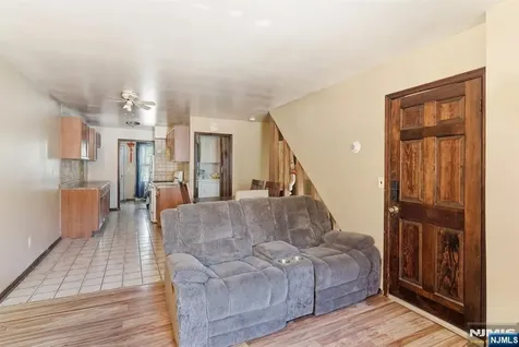 375 Westervelt Place Lodi NJ 07644
