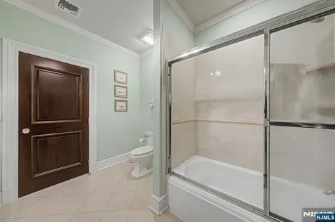 30 Fred Street Old Tappan NJ 07675