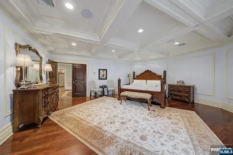 30 Fred Street Old Tappan NJ 07675