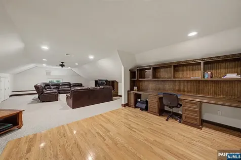 30 Fred Street Old Tappan NJ 07675