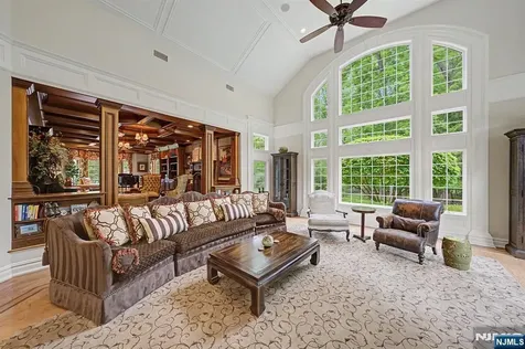 30 Fred Street Old Tappan NJ 07675