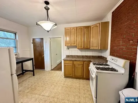 4-6 Swaine Place West Orange NJ 07052