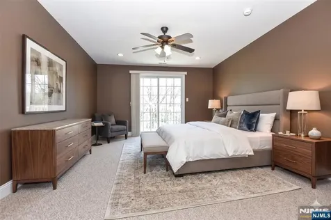 12 Debruyle Court Hawthorne NJ 07506