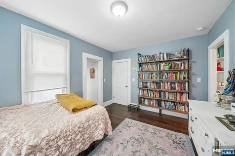 44 State Street East Orange NJ 07017
