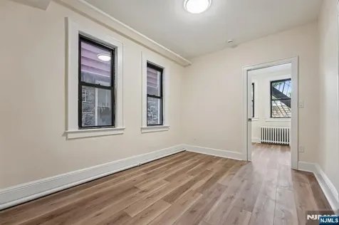 7 Bender Place Cliffside Park NJ 07010