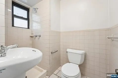 7 Bender Place Cliffside Park NJ 07010