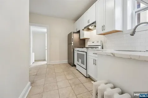 7 Bender Place Cliffside Park NJ 07010