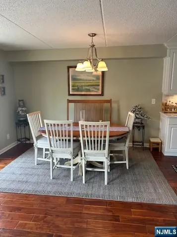 1055 River Road Edgewater NJ 07020