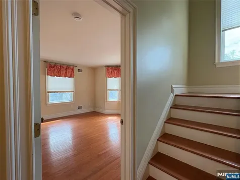 38 Walthery Avenue Ridgewood NJ 07450