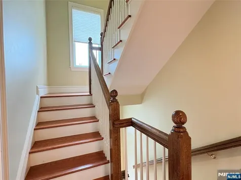 38 Walthery Avenue Ridgewood NJ 07450