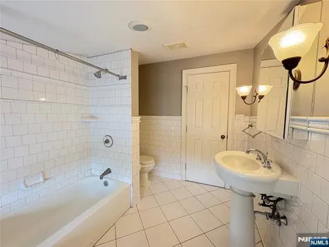 38 Walthery Avenue Ridgewood NJ 07450