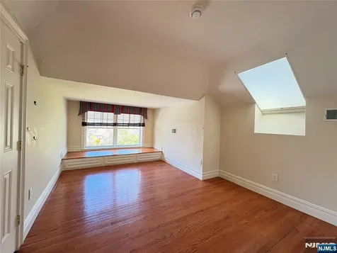 38 Walthery Avenue Ridgewood NJ 07450