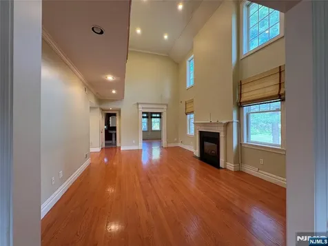 38 Walthery Avenue Ridgewood NJ 07450