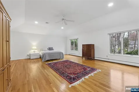 130 Whitman Street Haworth NJ 07641