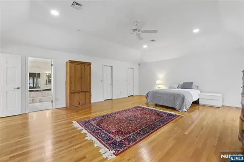 130 Whitman Street Haworth NJ 07641