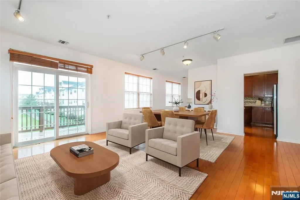 177 Brittany Court Clifton NJ 07013