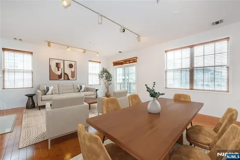 177 Brittany Court Clifton NJ 07013
