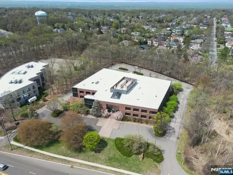 1000 Sylvan Avenue Englewood Cliffs NJ 07632