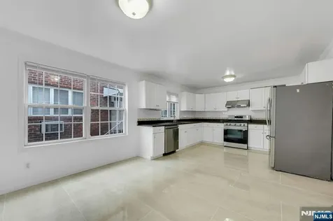29 Prospect Street Palisades Park NJ 07650