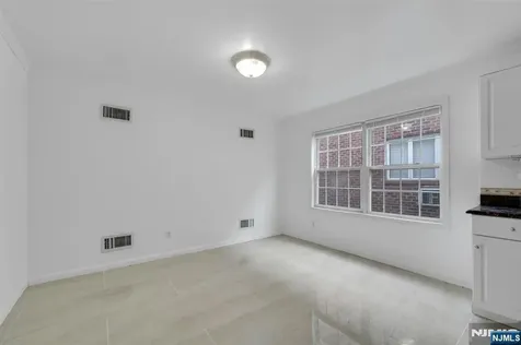 29 Prospect Street Palisades Park NJ 07650