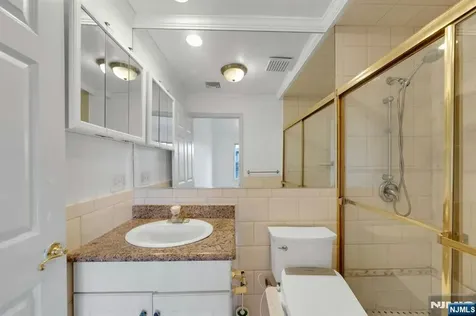 29 Prospect Street Palisades Park NJ 07650