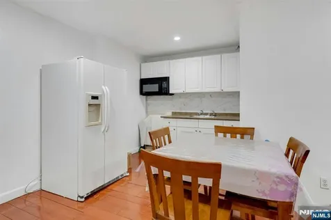 29 Prospect Street Palisades Park NJ 07650