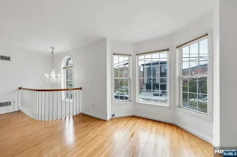 29 Prospect Street Palisades Park NJ 07650
