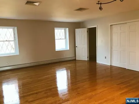 200 Larch Avenue Teaneck NJ 07666