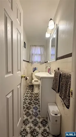 200 Larch Avenue Teaneck NJ 07666