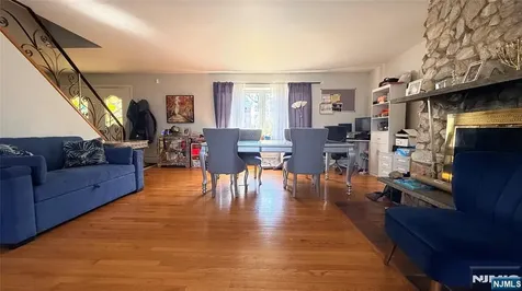 200 Larch Avenue Teaneck NJ 07666