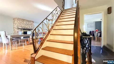 200 Larch Avenue Teaneck NJ 07666