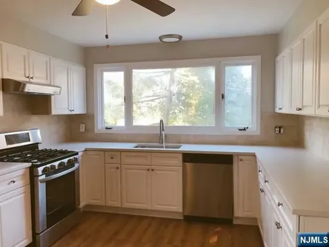 200 Larch Avenue Teaneck NJ 07666