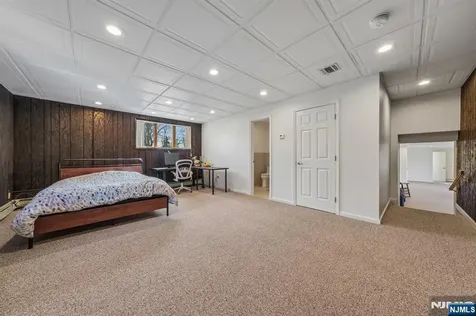 576 Thurnau Drive River Vale NJ 07675