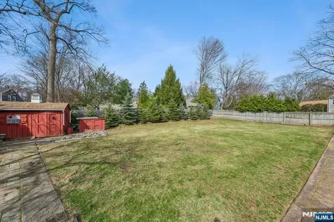 576 Thurnau Drive River Vale NJ 07675