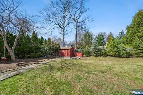 576 Thurnau Drive River Vale NJ 07675
