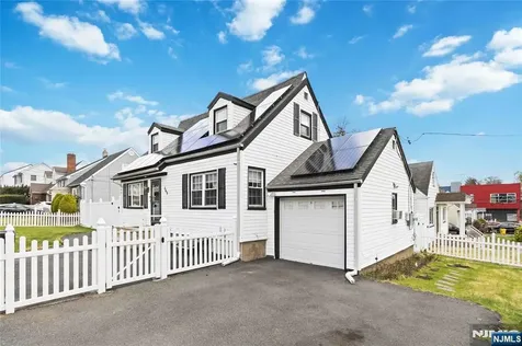 569 Linden Avenue Teaneck NJ 07666
