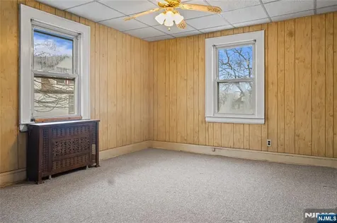 315-317 Meeker Avenue Newark NJ 07112