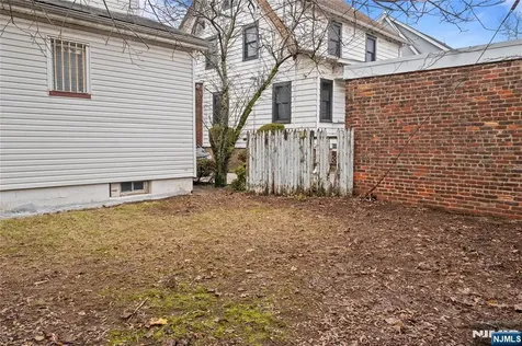 315-317 Meeker Avenue Newark NJ 07112
