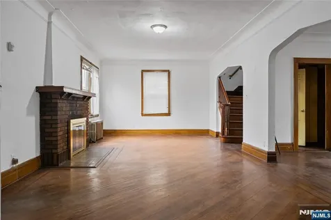 315-317 Meeker Avenue Newark NJ 07112