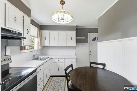 537 Rogers Drive Roxbury Township NJ 07850