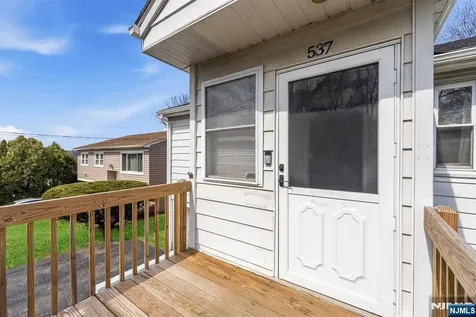 537 Rogers Drive Roxbury Township NJ 07850