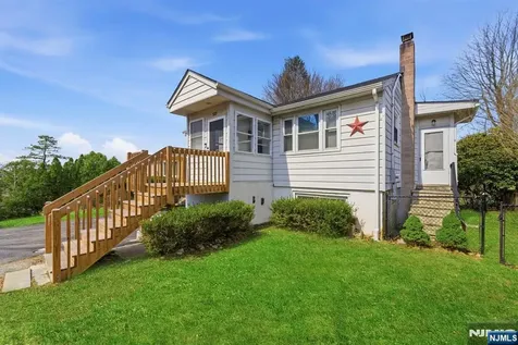 537 Rogers Drive Roxbury Township NJ 07850