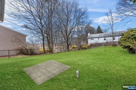 537 Rogers Drive Roxbury Township NJ 07850