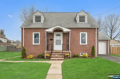 32 7th Avenue Manville NJ 08835