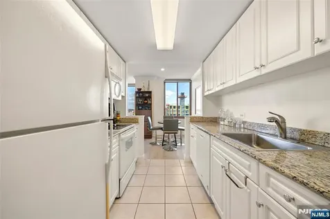 100 Old Palisade Road Fort Lee NJ 07024