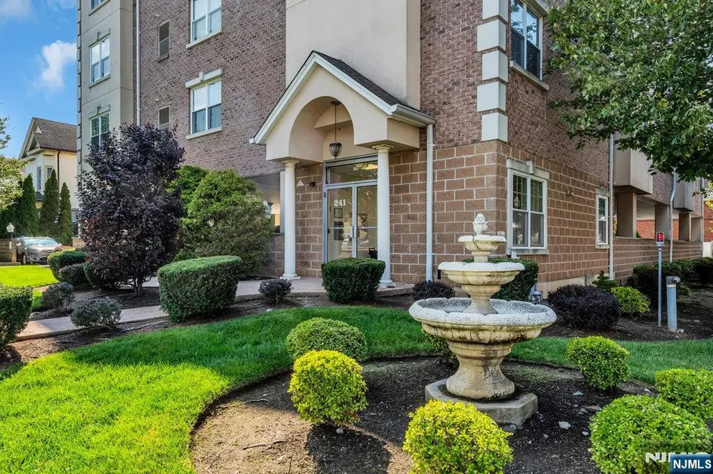 241 Union Street Hackensack NJ 07601