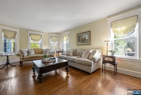 164 Island Avenue Ramsey NJ 07446