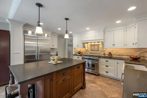 164 Island Avenue Ramsey NJ 07446