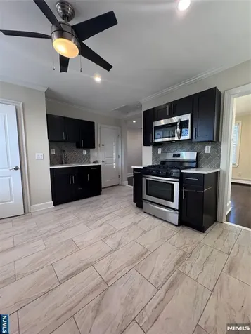 14 River Street Lodi NJ 07644