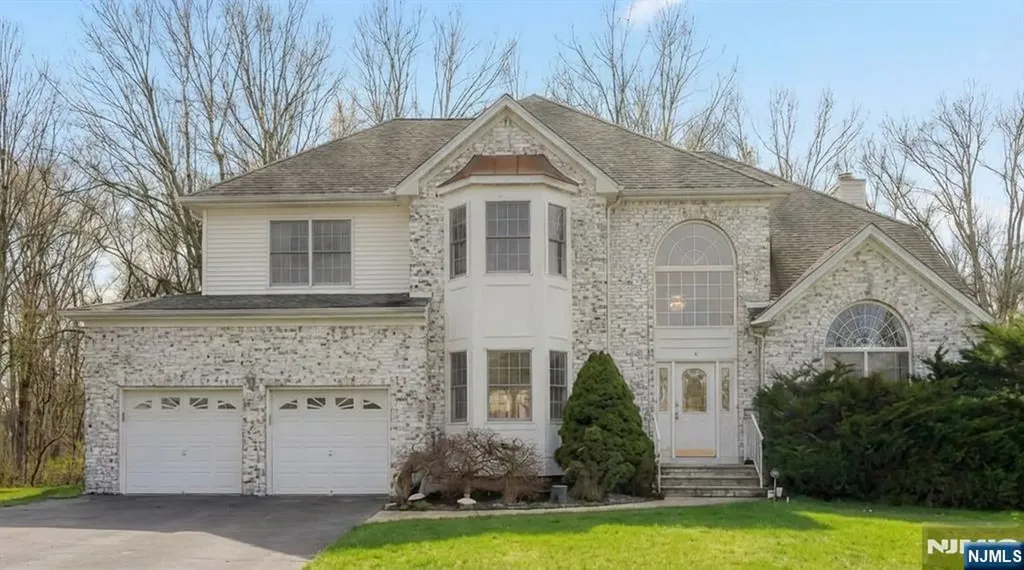 6 Breanne Court East Hanover Twp NJ 07936